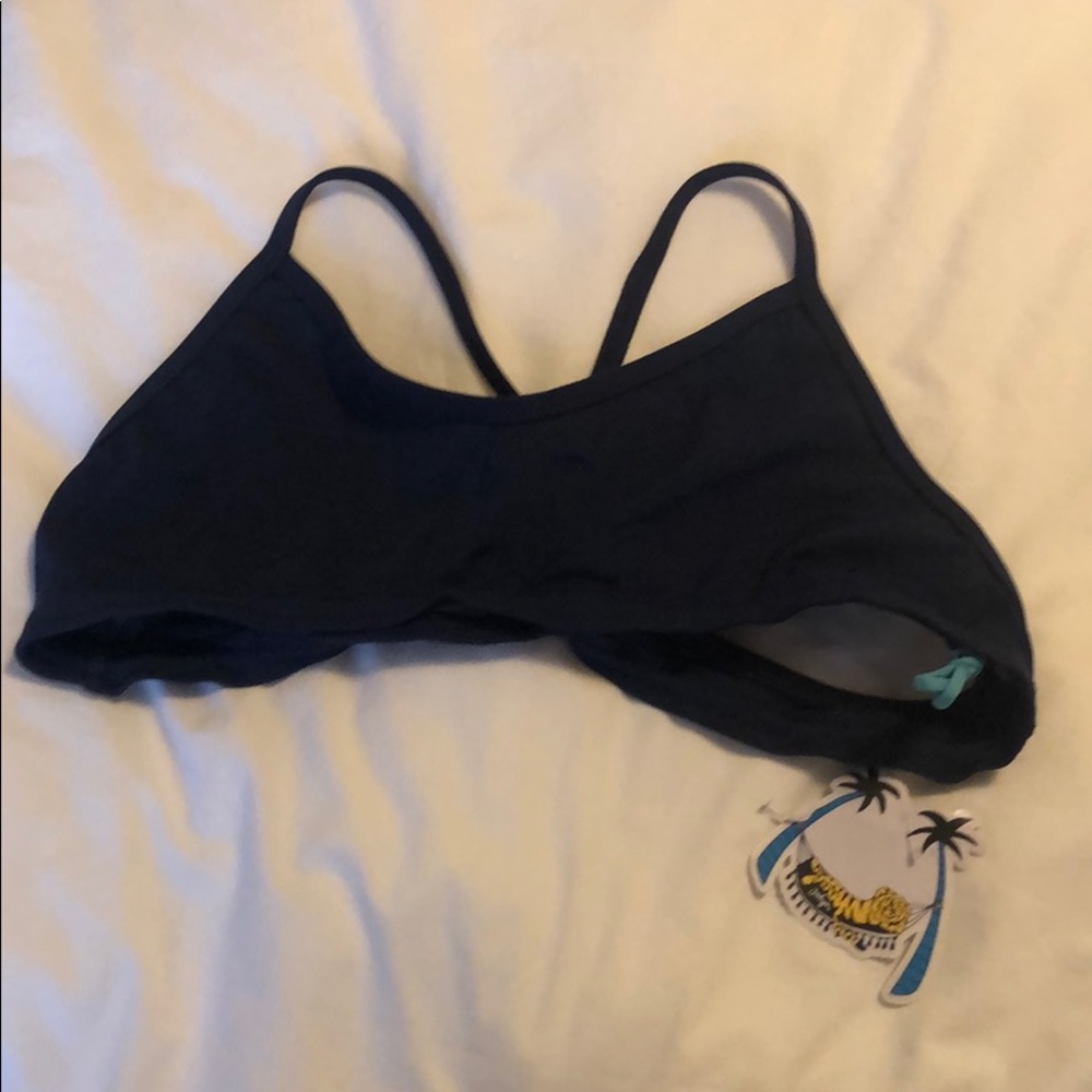 Jolyn top